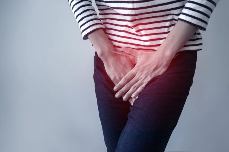 6 Lesser-Known Symptoms of UTIs in Women